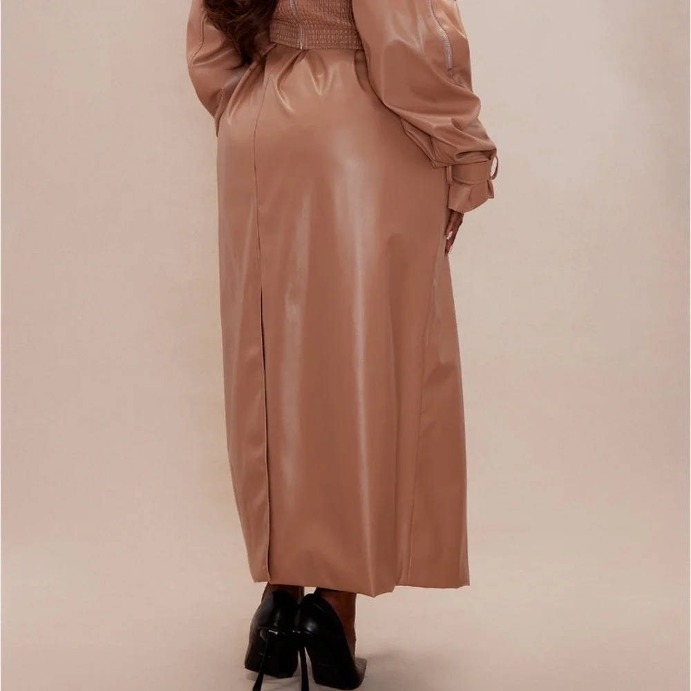 Women's Tan Trench Coat - Picture 5 of 6
